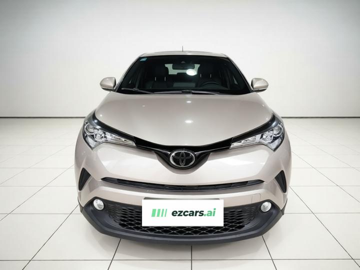 C-HR 2020 2.0L Leading photo 2