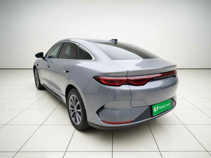 Qin L 2025 EV 470KM Leading photo 4