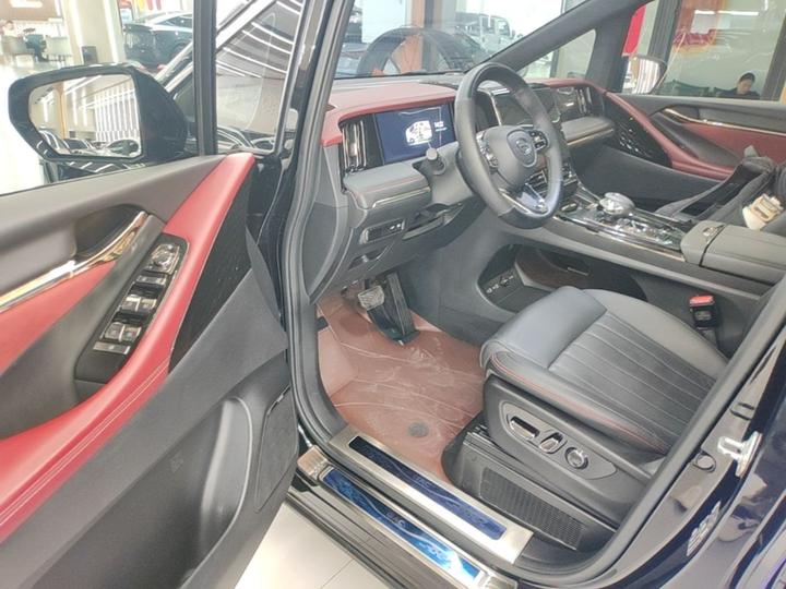 GAC Trumpchi M8 2023 Hybrid photo 3