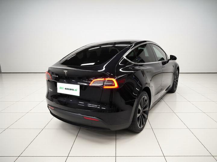 Model Y 2021 Standard Range RWD photo 3