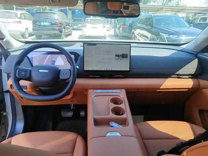 MAX 2025 Hi4 165 Ultra ADAS photo 5