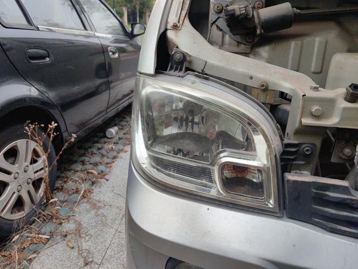 Wuling Zhiguang 2013 1.0L photo 7