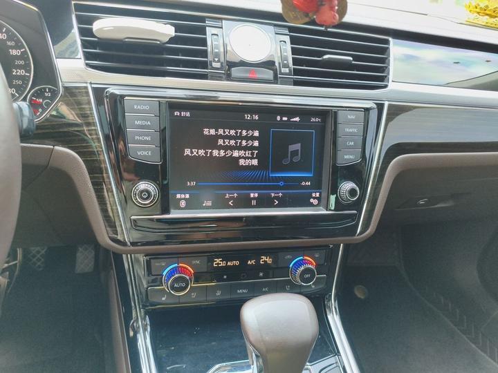2016 380TSI RWD Supreme photo 5