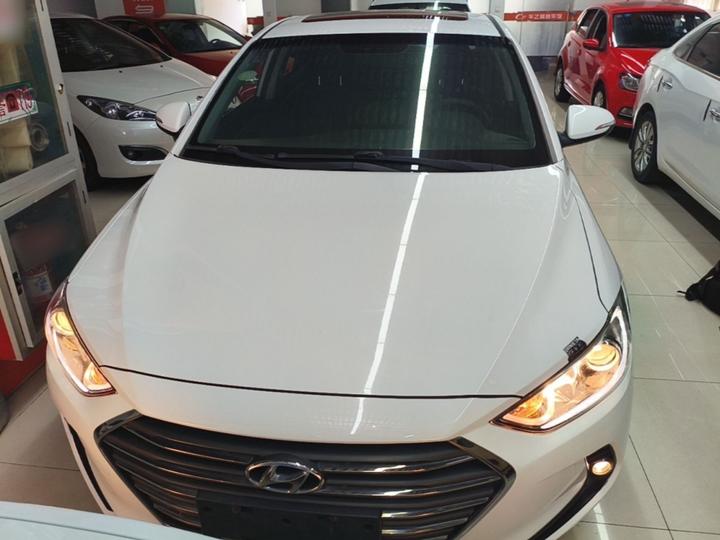 Elantra 2016 1.6L AT Smart Elite photo 2