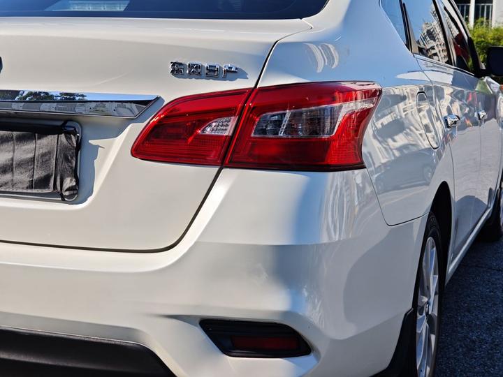 Sylphy 2019 Classic 1.6XL CVT Luxury photo 7