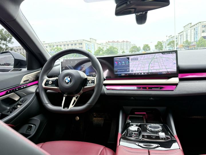 5 Series 2025 530Li Exclusive M Sport Package photo 5