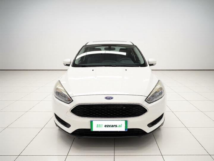 Focus 2017 Hatchback 1.6L MT Comfort photo 2