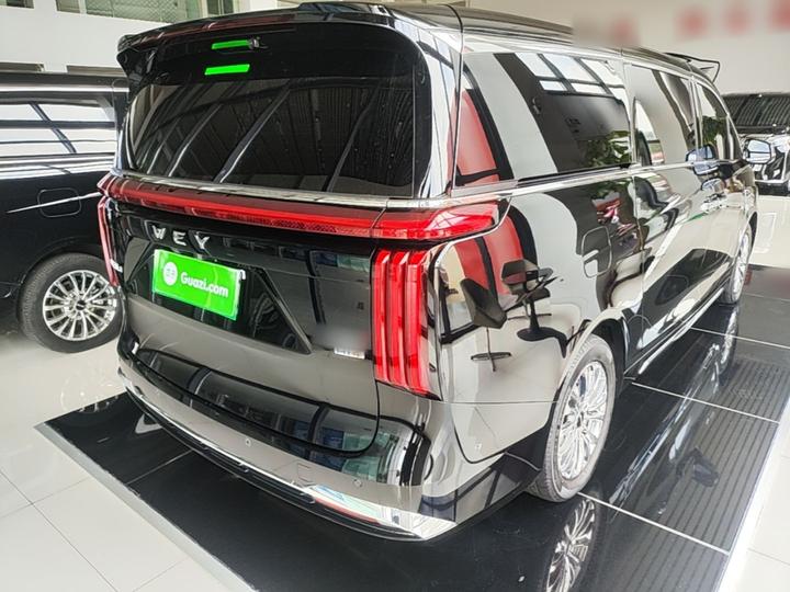 2025 AWD 9 photo 4