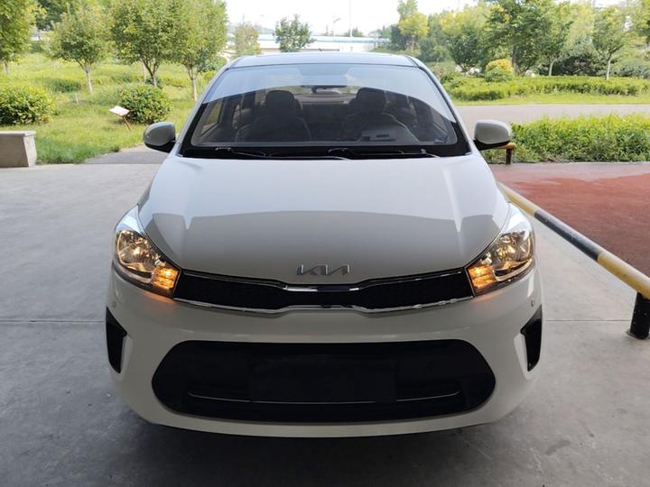 Pegas 2020 Facelift 1.4L AT Comfort photo 2