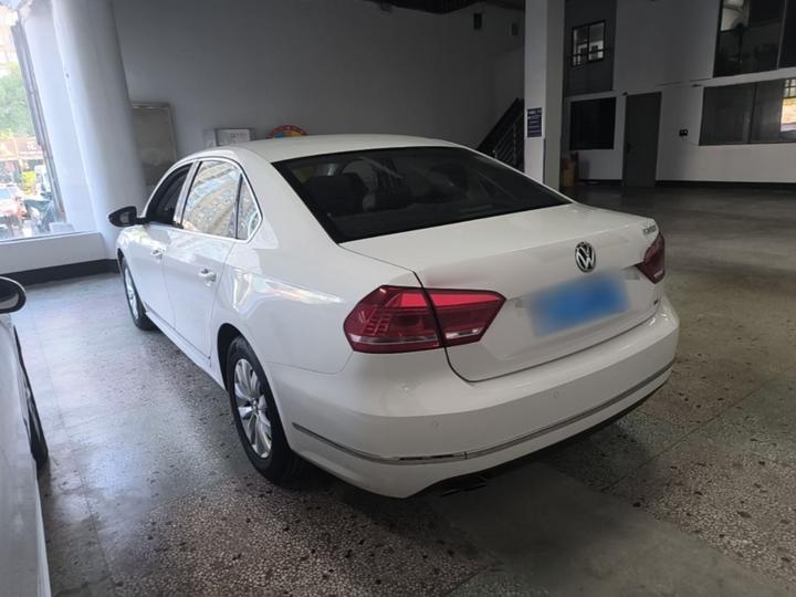 Passat 2015 1.8TSI DSG photo 4