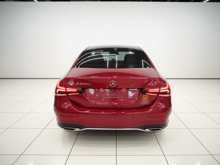 A-Class 2022 Facelift A 200 L Sport Dynamic photo 3