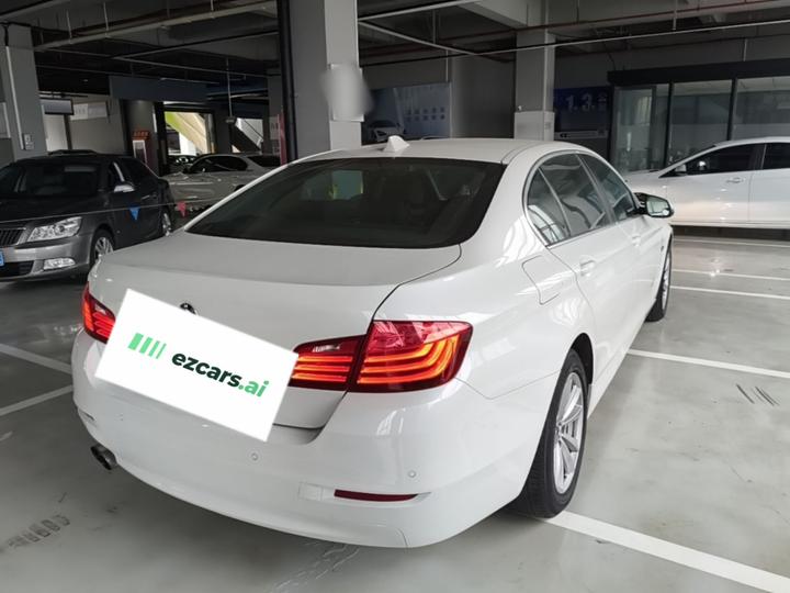 5 Series 2014 520Li photo 4