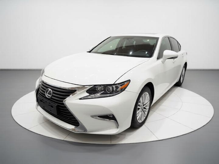 ES 2015 200 Elite