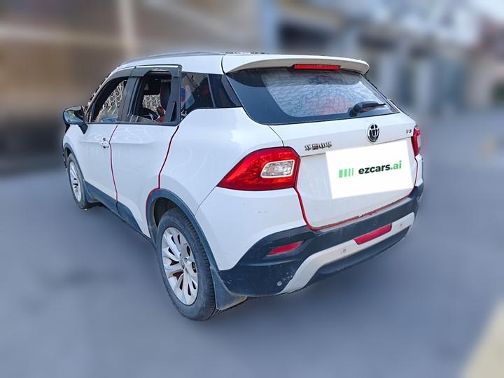Zhonghua V3 2015 1.5L MT Smart photo 4