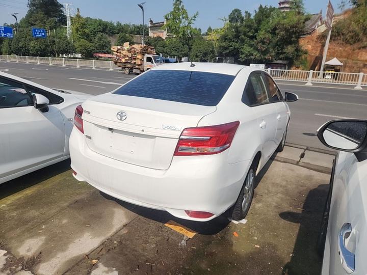 Vios 2017 1.5L MT photo 6