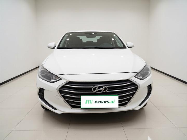 Elantra 2016 1.6L AT Smart Elite photo 2