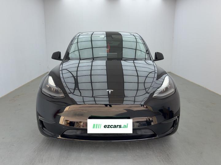 Model Y 2021 Standard Range RWD photo 2