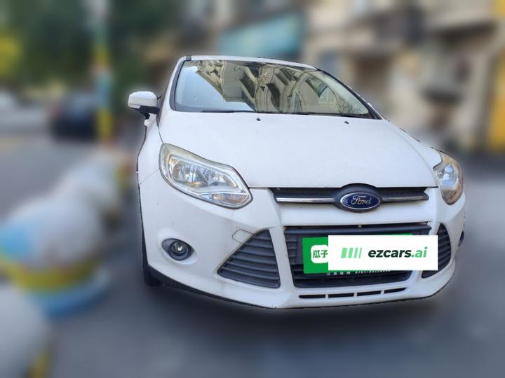 Focus 2012 Sedan 1.6L AT Comfort photo 2