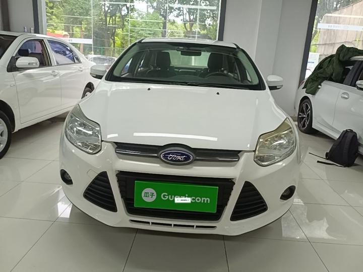 Focus 2012 Sedan 1.6L AT Comfort photo 2
