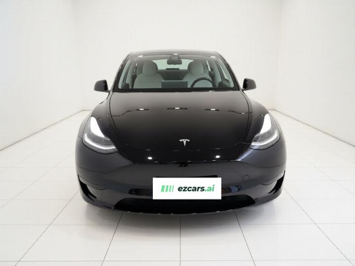 Model Y 2022 RWD photo 2