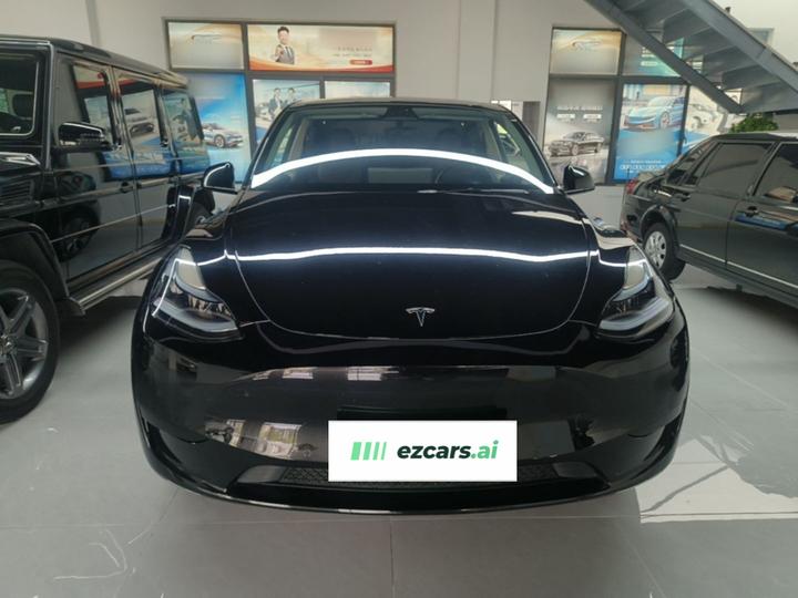 Model Y 2023 RWD photo 2