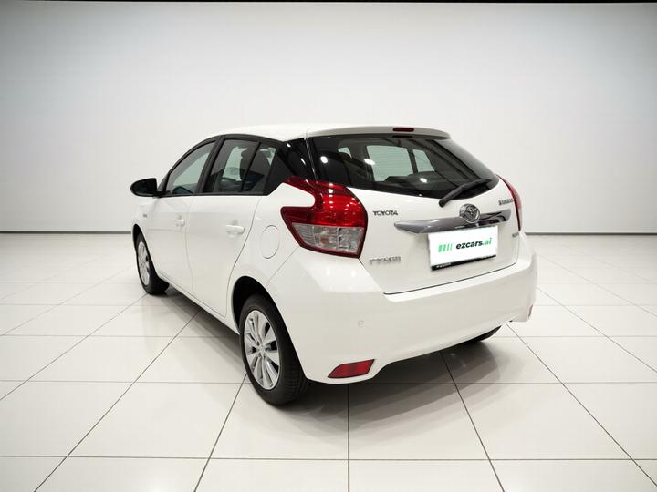 YARiS L 2015 1.5E AT photo 4