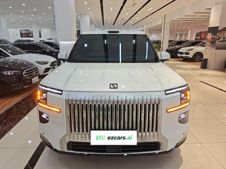 9X 2025 Hyper 70kWh 6-Seater photo 2