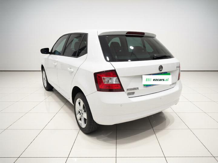 Fabia 2016 1.4L AT photo 4