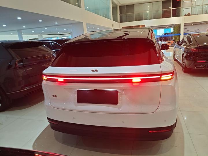 Li Auto i6 2025 AWD Standard photo 5