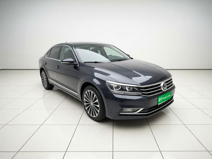 Passat 2017 330TSI DSG photo 3