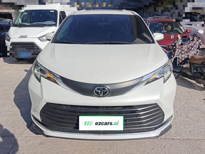 Sienna 2024 2.5L Hybrid Comfort photo 2