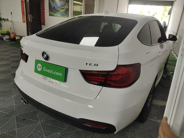 3 SeriesGT 2020 320i M Sport Package photo 4