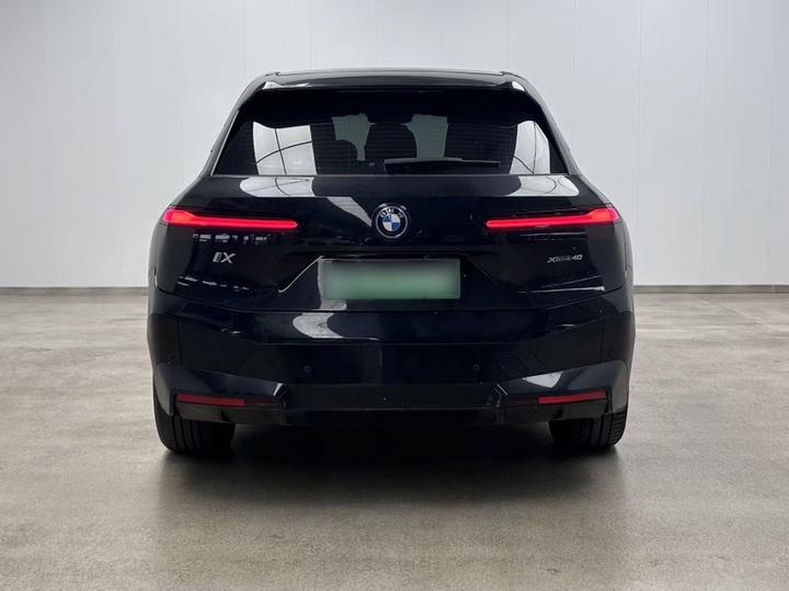 iX 2022 xDrive40 photo 5