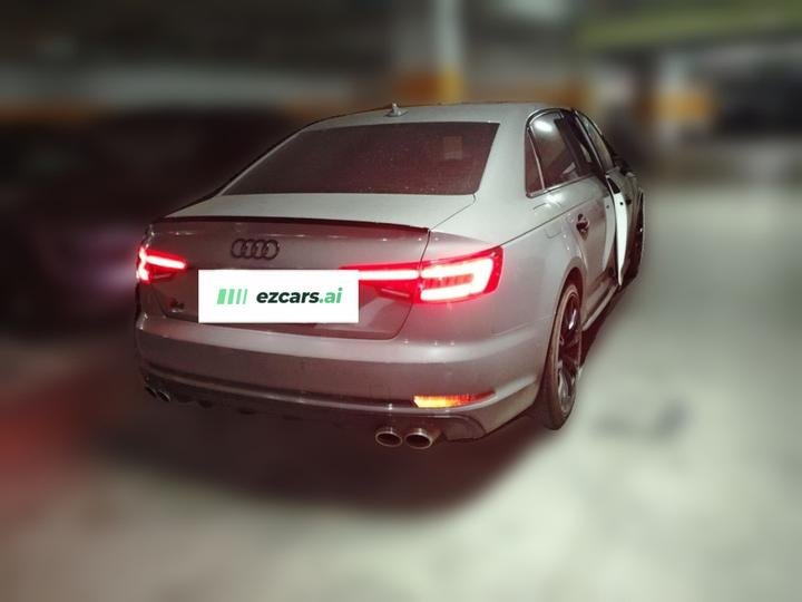 A4L 2018 30 Anniversary 40 TFSI Progressive photo 4