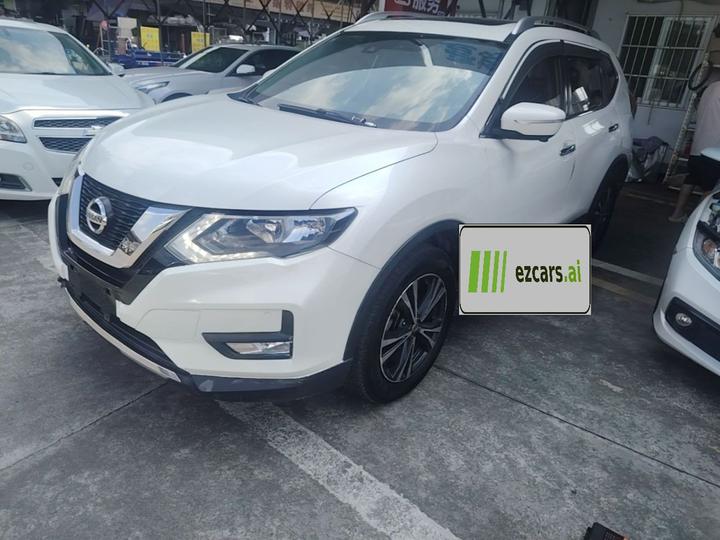 X-Trail 2017 2.5L CVT Luxury 4WD