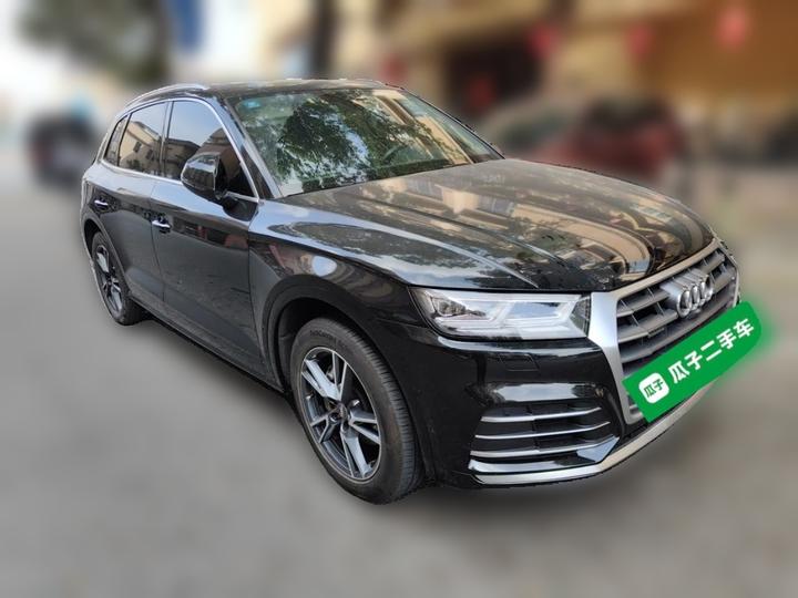Q5L 2020 45 TFSI Exclusive Fashion photo 3