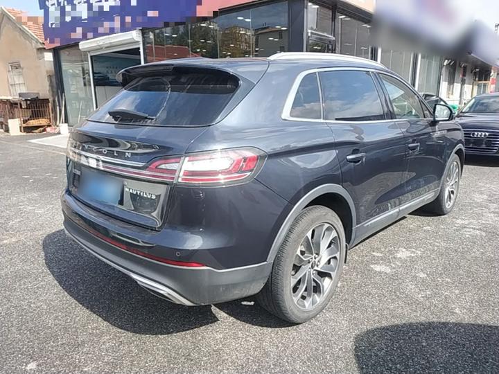 Nautilus 2021 2.0T AWD Exclusive photo 4