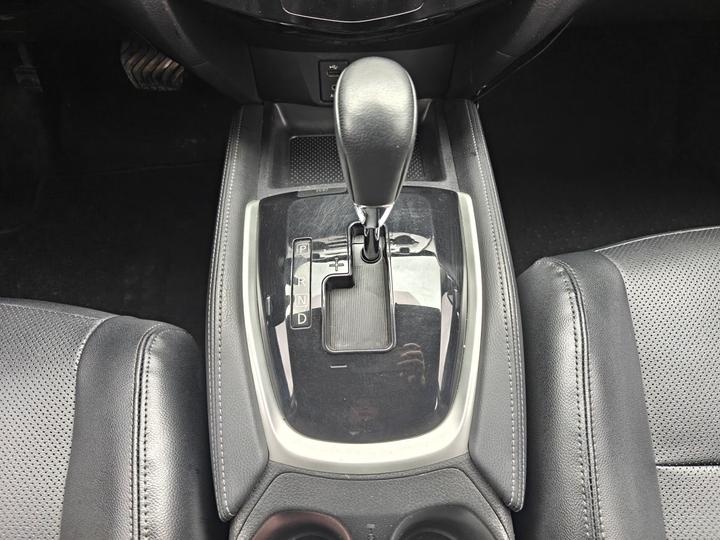 X-Trail 2014 2.5L CVT Luxury 4WD photo 6