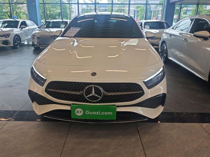 A-Class 2024 Facelift A 180 L photo 2