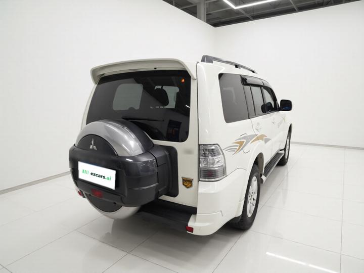 Pajero Imported 2019 3.0L AT Comfort photo 6