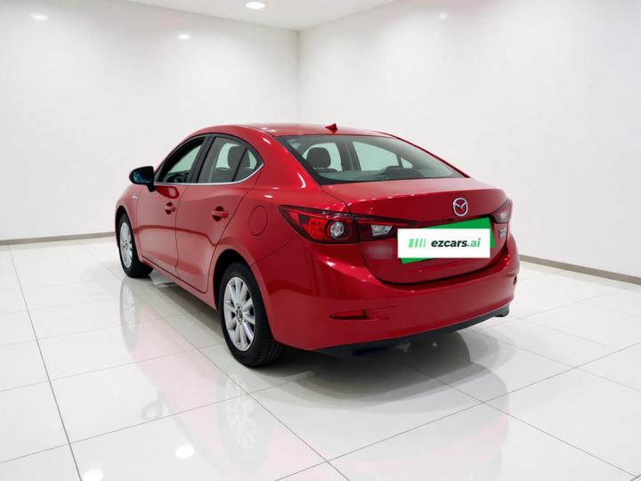 3 Axela 2016 Sedan 1.5L MT Comfort photo 4