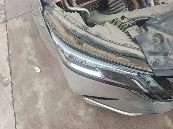 Wuling 2022 1.5T CVT Smart Luxury photo 7
