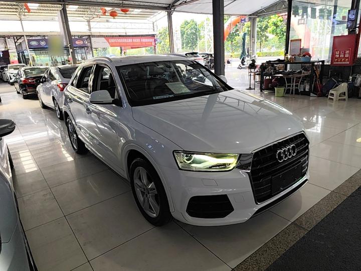 Q3 2016 35 TFSI Fashion photo 3