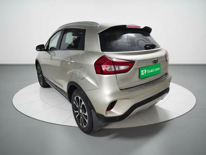 Vision X3 2017 1.5L AT Premium photo 4