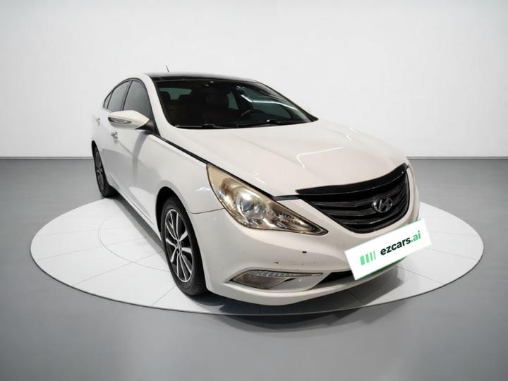 Sonata 2013 2.0L AT Luxury photo 3