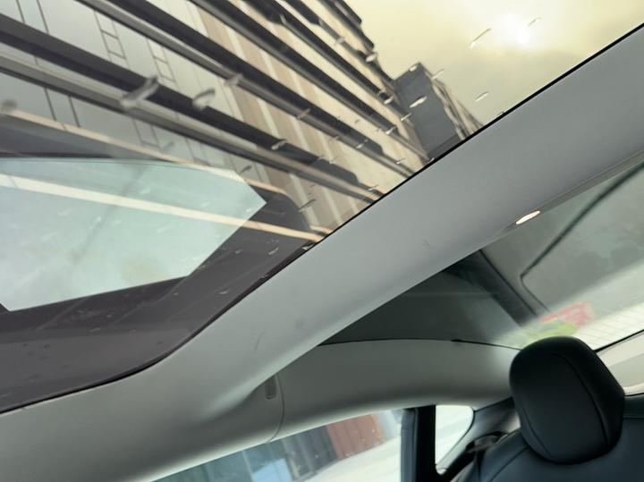 Model 3 Imported 2019 Long Range AWD photo 8