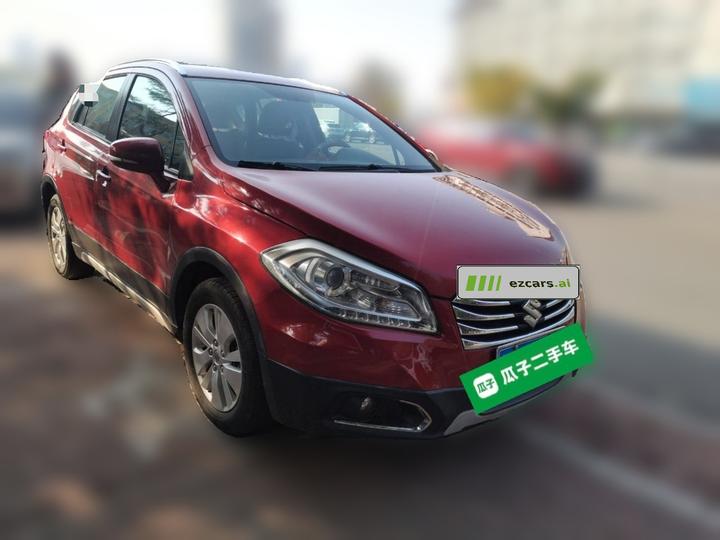 2014 1.6L CVT RWD Elite photo 3