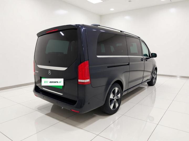 V-Class 2022 V 260 L Long Wheelbase Premium photo 6