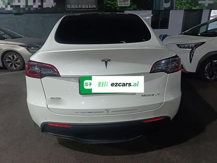 Model Y 2022 Facelift RWD photo 5