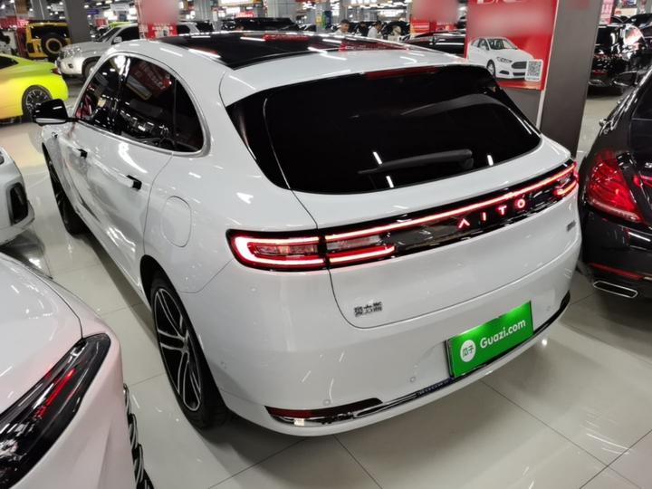 HIMA AITO M5 2025 EREV Ultra AWD photo 4